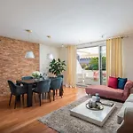 Royal Palms Luxury Сплит