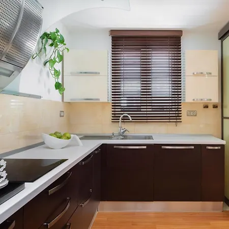 Royal Palms Luxury شقة سبليت